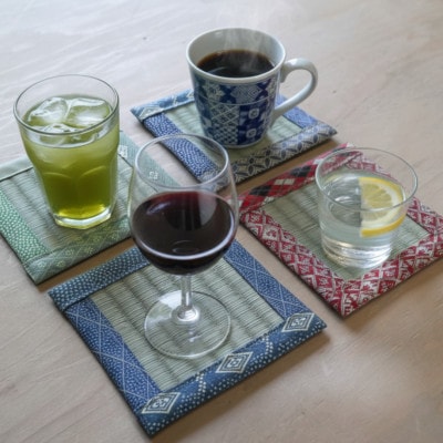 大阪府和泉市　国産　コースター4個セット　天然イ草　畳　手作り　【色・柄ランダム】