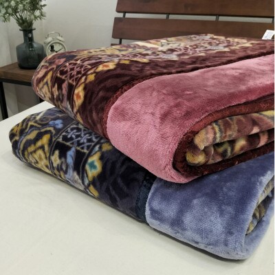 【シングルサイズ】吸湿発熱シルキータッチ2枚合わせ毛布 ブルー1枚 YO-4700-BL