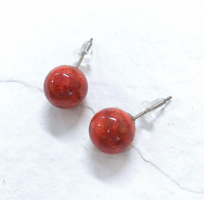 珊瑚のピアス(10ミリ玉)【配送不可地域：沖縄県】