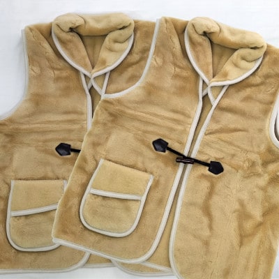 【2枚組】昔ながらのあったか国産毛布ポンチョ (75×60cm)ベージュ  MOB-350-2P