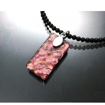 ベネチアンガラス使いのブラックオニキスネックレス〈桜〉【配送不可地域：沖縄県】