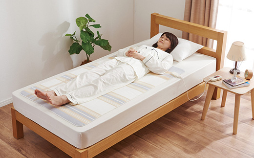 電気敷毛布　約140×80cm