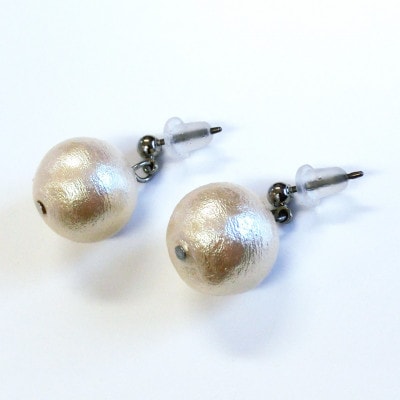 コットンパールピアス(12mm・アイボリー)