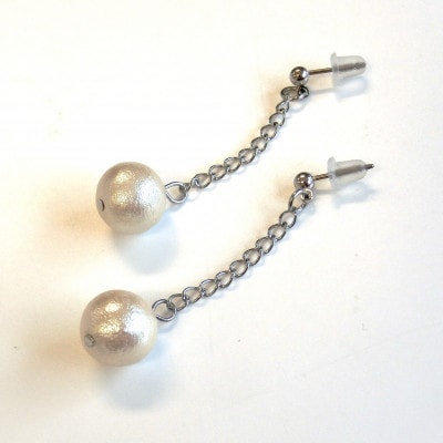 コットンパールピアス・チェーンタイプ(10mm・アイボリー)