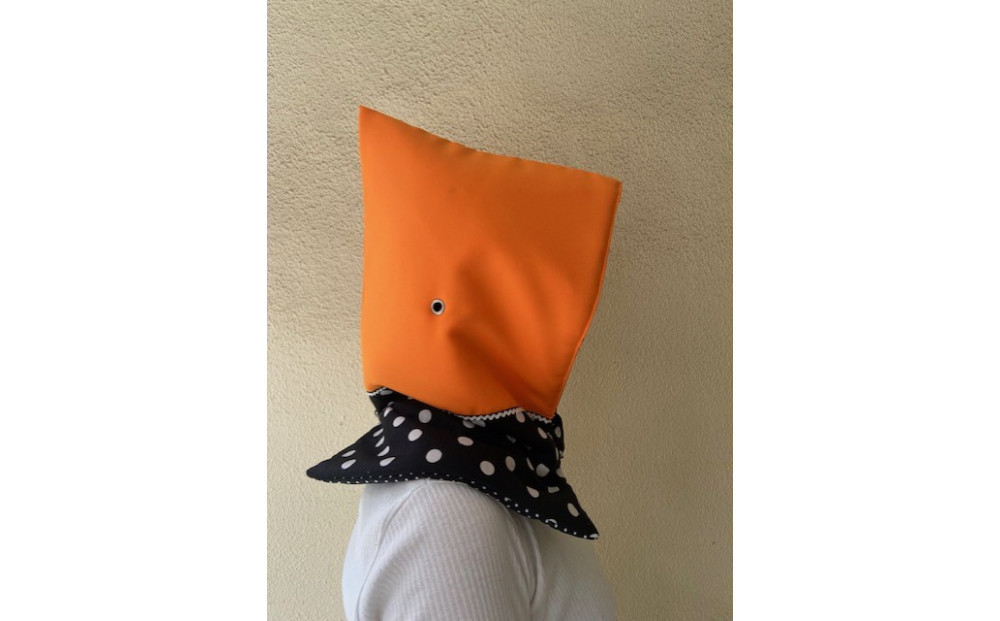 防災頭巾　大人用 ＜カラー：オレンジ色＞【避難グッズ グッズ 防災用品 避難用品 地震 火事 火災 保護 災害 地震対策 防災対策】