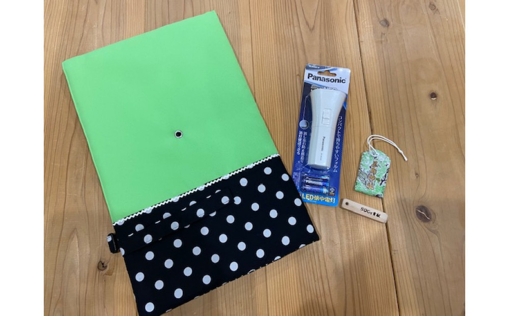 門真市ええもんセット ＜防災頭巾：大人用、カラー：みどり色＞【避難グッズ グッズ 防災用品 避難用品 地震 火事 火災 保護 災害 地震対策 防災対策】