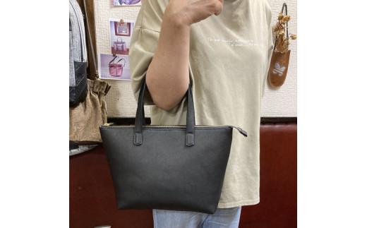 ファスナー開閉手提げ（トートバッグ）色・黒【革レザーバックバッグトートジップファスナー収納力大容量無地カジュアルビジネス大阪府門真市】