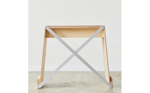 fam stool カラー：ホワイト  【 スツール 家具工房 iei studio 大阪府 門真市 】