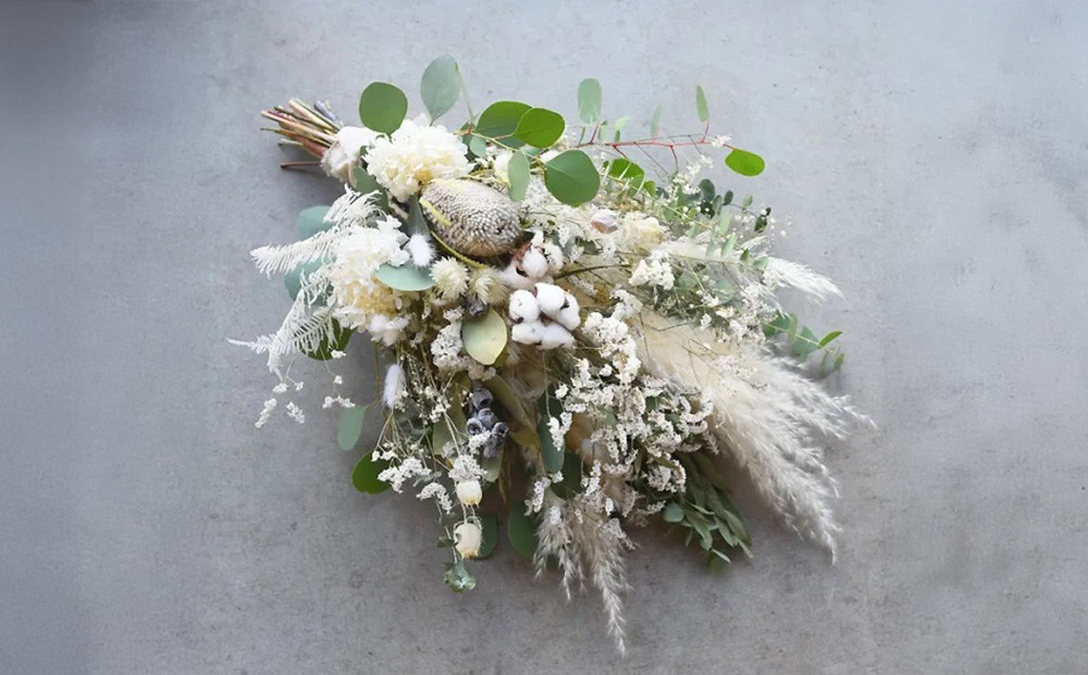 ドライフラワー ブーケ 花束 スワッグ「ホワイトフェミニーノ」