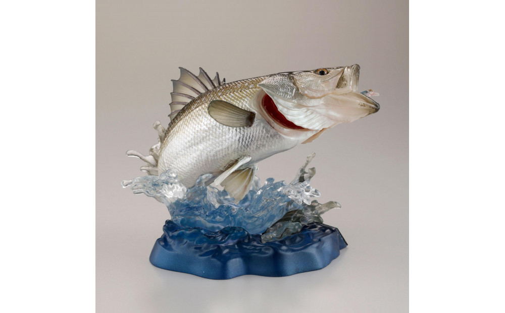 SHIMANO×海洋堂 STRIKE FANTASY　STRIKEFANTASY スズキ