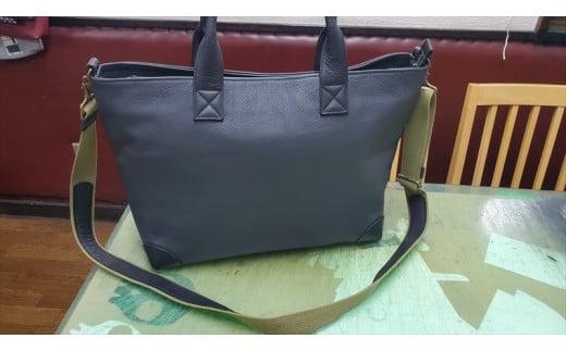 トートバッグ特大・ショルダー付き（オール革・黒）【革 レザー バッグ トートバッグ特大 ショルダー付き オール革 ショルダー紐付 ショルダー取り外し可能2Way ポケットティッシュケース付 大阪府 門真市 】