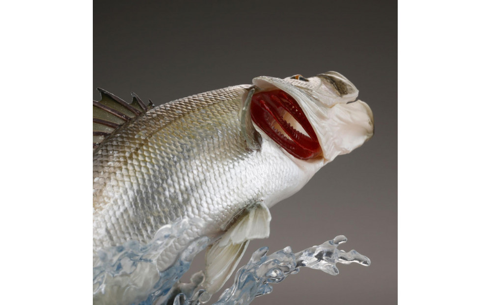 SHIMANO×海洋堂 STRIKE FANTASY　STRIKEFANTASY スズキ