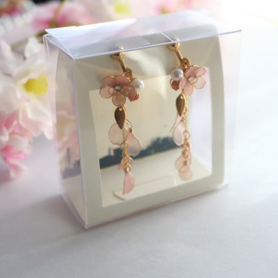 さくら舞うイヤリング