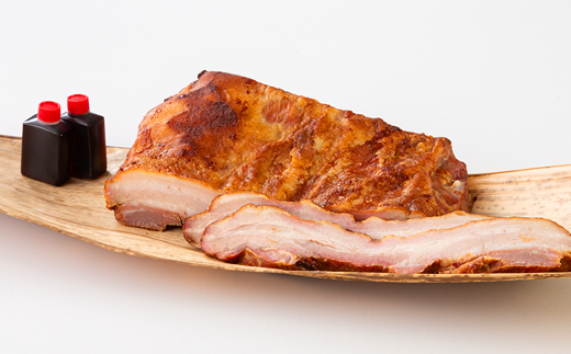 【ブロック1.1kg】備長炭焼 自家製　炭火焼き豚　秘伝タレ付き【配送不可地域：離島】