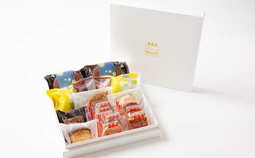 プレミアムギフトボックス (焼き菓子詰め合わせ)