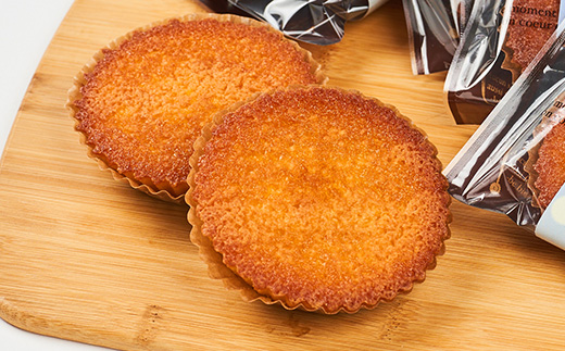 高石マドレーヌ10個入り ギフト箱入り