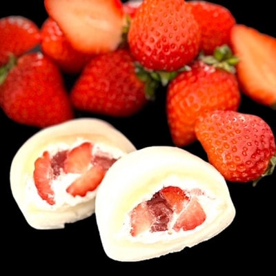 【冷凍4個入り】フルーツ専門店が作るいちごクリーム大福【配送不可地域：離島】