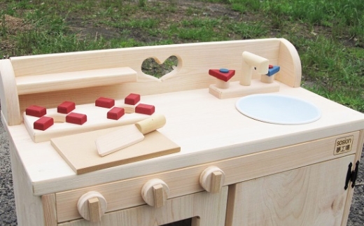 手作り木製ままごとキッチン・大きなレンジ付き DHK・桧【007A-059】