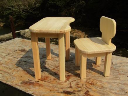 手作り木製 お子様用、机・いすセットVer.1 Lサイズ【007B-112】