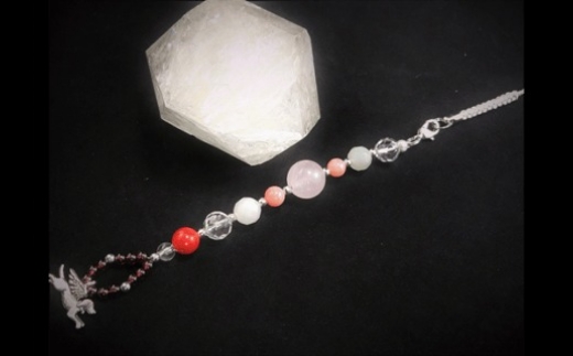 オリジナル根付・お守り「ワンコの見守りＣ（シルバー＆ローズクォーツ）」【007D-071】