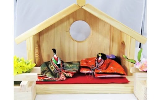 身近に置けるかわいい箱雛お花付きB【007C-089】