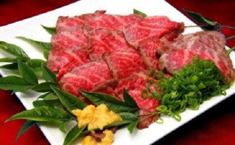 牛たたき と 名倉商店のおいしいポン酢 計1.8kg （牛たたき 200g×9、 ポン酢 ×9本） 肉 牛肉 牛 和牛 特選牛 たたき ローストビーフ 国産 ぽん酢 土佐醤油 しょうが付