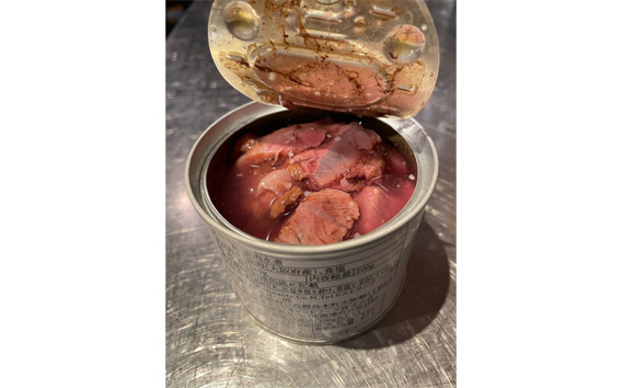 鹿と塩　鹿肉（バラ肉）缶詰め ／ ジビエ 鹿 シカ肉 バラ肉 缶 塩のみ 長期保存 手軽 高たんぱく タンパク質 低カロリー 赤身 鉄分 ヘルシー 旨味 歯ごたえ 野性味 狩猟肉 RISTORANTE Co.N.Te リストランテ コンテ 大阪府 特産品