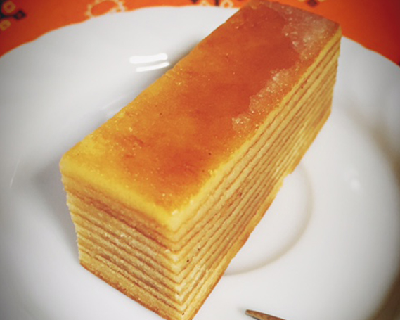 水無瀬バウム 　16個入り ／ 洋菓子 スイーツ お菓子 おやつ バームクーヘン 個包装 食べきり 手焼き 素朴 しっとり いちまる豆腐 甘酒豆乳 離宮の水ブランド 大阪府 特産品