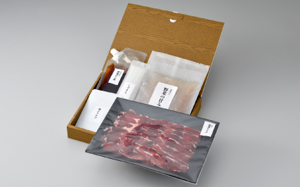 しまもと厳選ジビエのもみじ鍋 ／ ジビエ 鹿 シカ肉 特性ぽん酢 鍋ふりかけ 出汁 鍋セット 高たんぱく タンパク質 低カロリー 赤身 鉄分 ヘルシー 旨味 歯ごたえ 野性味 狩猟肉 大阪府