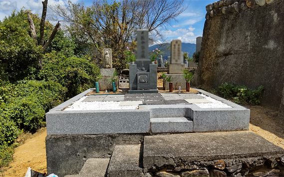 お墓清掃サポート業務 ／ チケット お墓管理 屋外確認 墓石清掃 区画内草引き 代行業務 大阪府