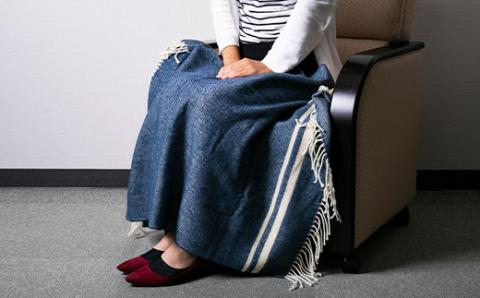 ウールひざ掛け　70cm×120cm(房込み)　ブルー