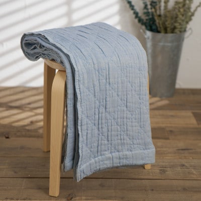 綿100%　5重ガーゼケット　シングルサイズ　キルト風ダイヤ柄　ブルー