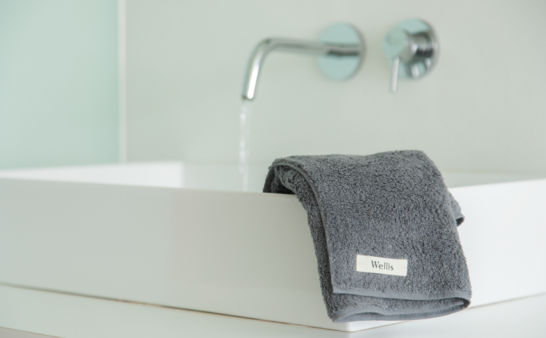 Wellis【極上の肌心地】ウォッシュタオル4枚・フェイスタオル2枚　ギフトセット　グレー（009_5037_02）