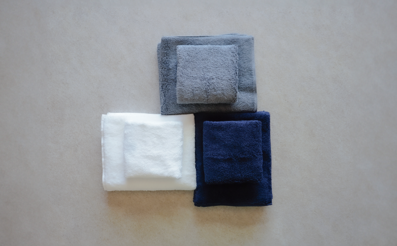 【高級ピマコットンを使用】フェイスタオル4枚　W premier plus(009_5070)