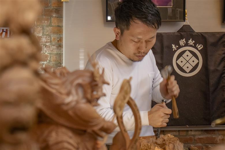 けやきの木彫オーダーメイド表札【模様お選びいただけます！！】（044_5001）