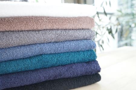 【綿100％吸水性抜群】フェイスタオル7枚　アーバンカラー　W initial  （009_5026）