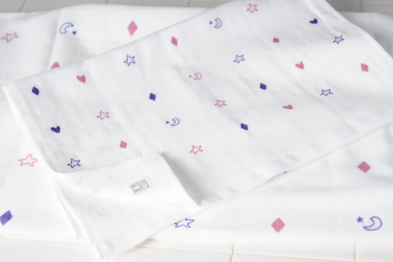 松藤テリー　MatsuFujiガーゼ　リボーン・ザ・プリント（星）フェイスタオル1枚（009_5197）