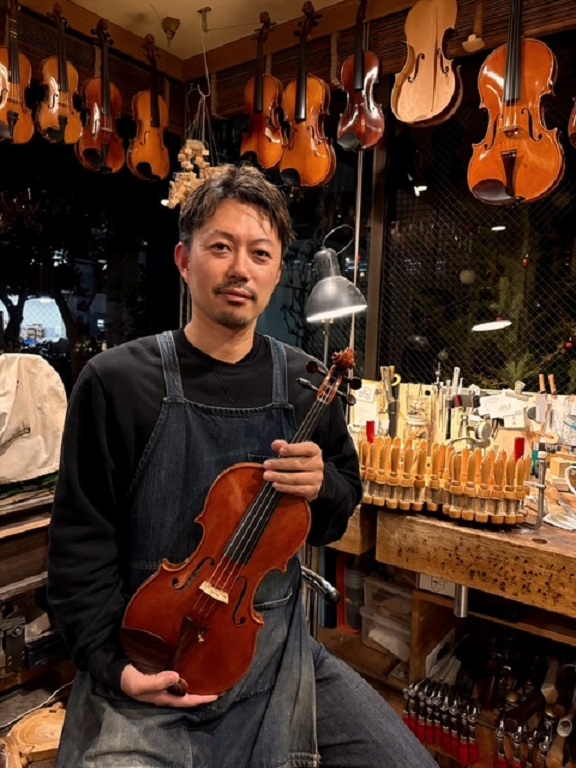 Takayuki Bato バイオリン（050_5001）