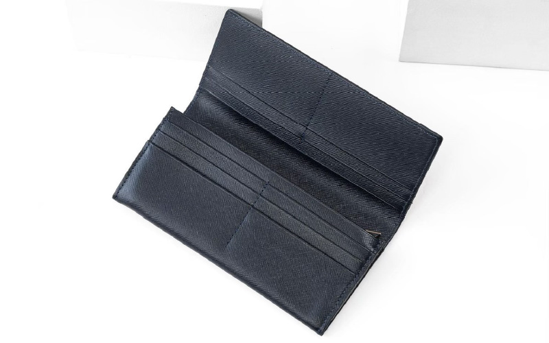 サフィアーノ　二つ折り長財布・名刺入れセット ブラウン