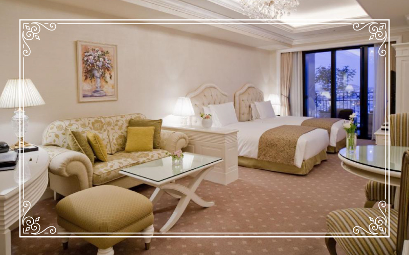  ホテル ラ・スイート神戸ハーバーランド ご利用券 10,000円分 (5,000円券×1枚　1,000円券×5枚)