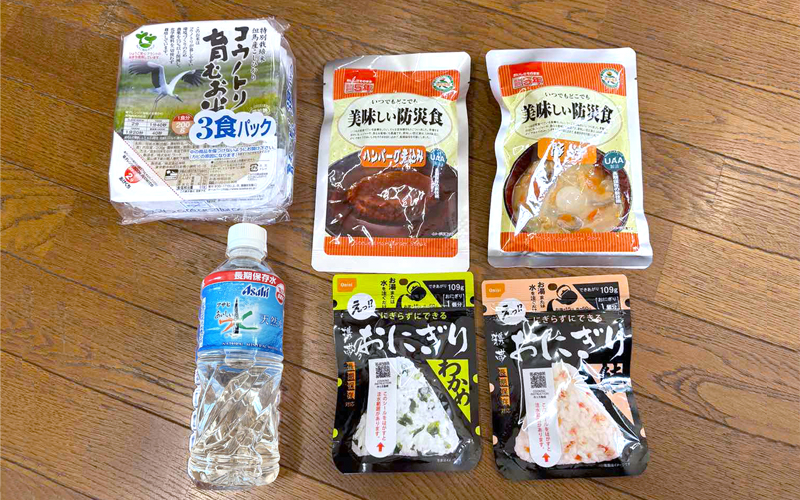 豊岡市産 段ボールトイレ付非常用防災セット 1人用 59点 オレンジ【 防災グッズ 防災用品 防災リュック 地震対策 災害対策 非常時 備え 対策 保存食 お水 飲料水 防災セット トイレ 段ボール 備蓄 非常用 簡易 非常食 簡易トイレ 5年保存 長期保存 災害 非常用 】