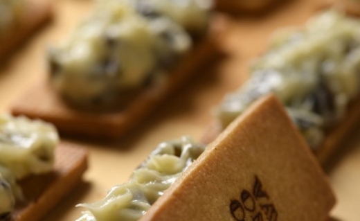 神戸元町バターサンド TONOWA ～オリーブ～　6個入り箱