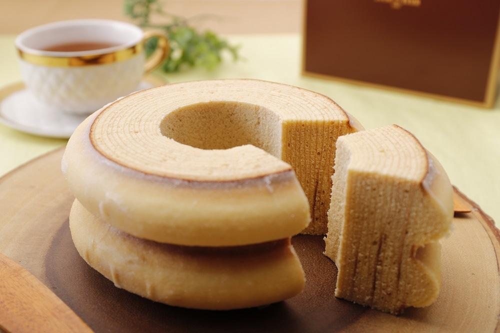 【BAUM u. BAUM 】バウムクーヘン　ツヴァイベルゲ　プレーン