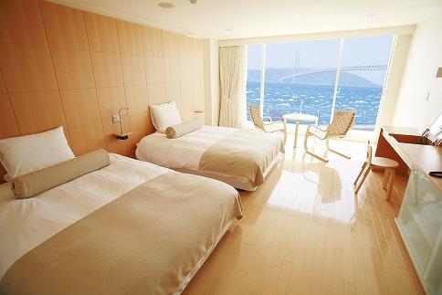 ホテル セトレ 神戸・舞子　 ホテルペア宿泊券 （1泊朝食付） 海辺 絶景宿 旅行 トラベル 宿泊 予約 ギフト チケット 朝食付き 人気 おすすめ 記念日