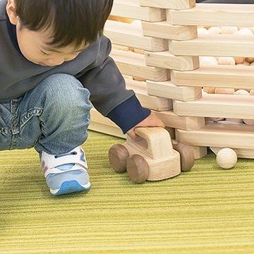 桧のおもちゃ　アイコニー　オルゴールカー IKONIH　Music Car