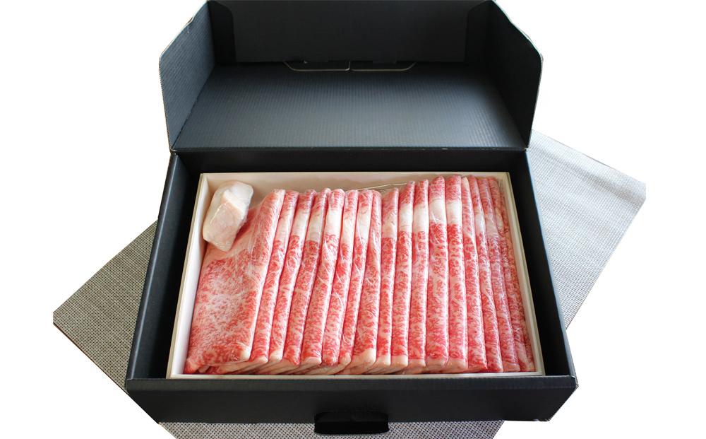 神戸牛　霜降りすき焼（肩ロース）1200ｇ（木箱化粧箱入）