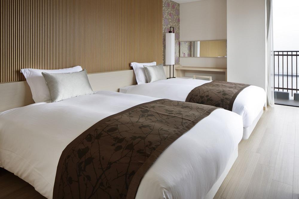 【神戸みなと温泉　蓮】1泊2食付 ペア宿泊券《ハーバースイート展望半露天風呂付和洋室》