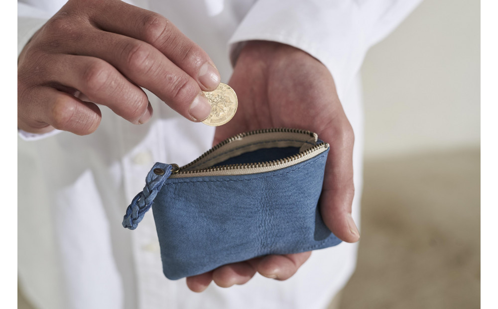 ENISICA エニシカ ジビエ鹿革 リンシカ ポーチS 朝霞 (あさがすみ)