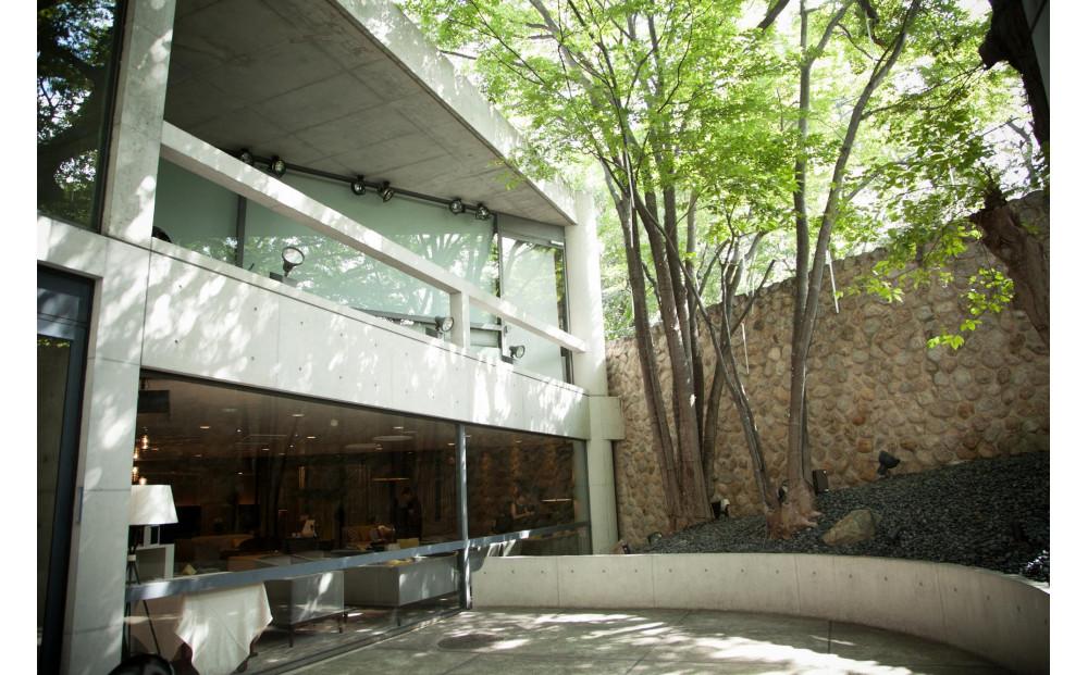 ザ・ヒルサイド神戸【館内ガイドツアー付】レストラン ランチフルコース チケット（1名様）