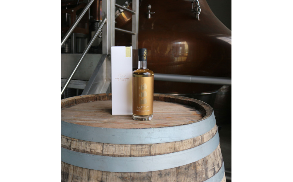 PREMIUM KOBE GIN YAMA　700ml